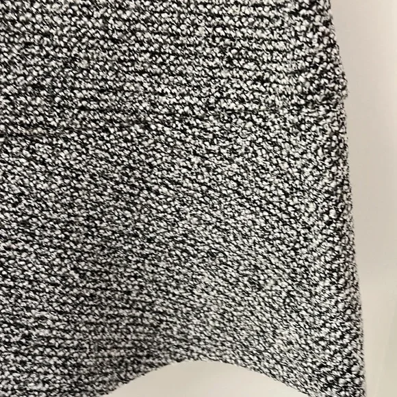 Loft petite skirt - Picture 3 of 6